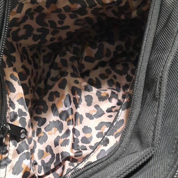 Nicole Miller New York Classic Black Overnight Shoulder Bag wi - Picture 6 of 14